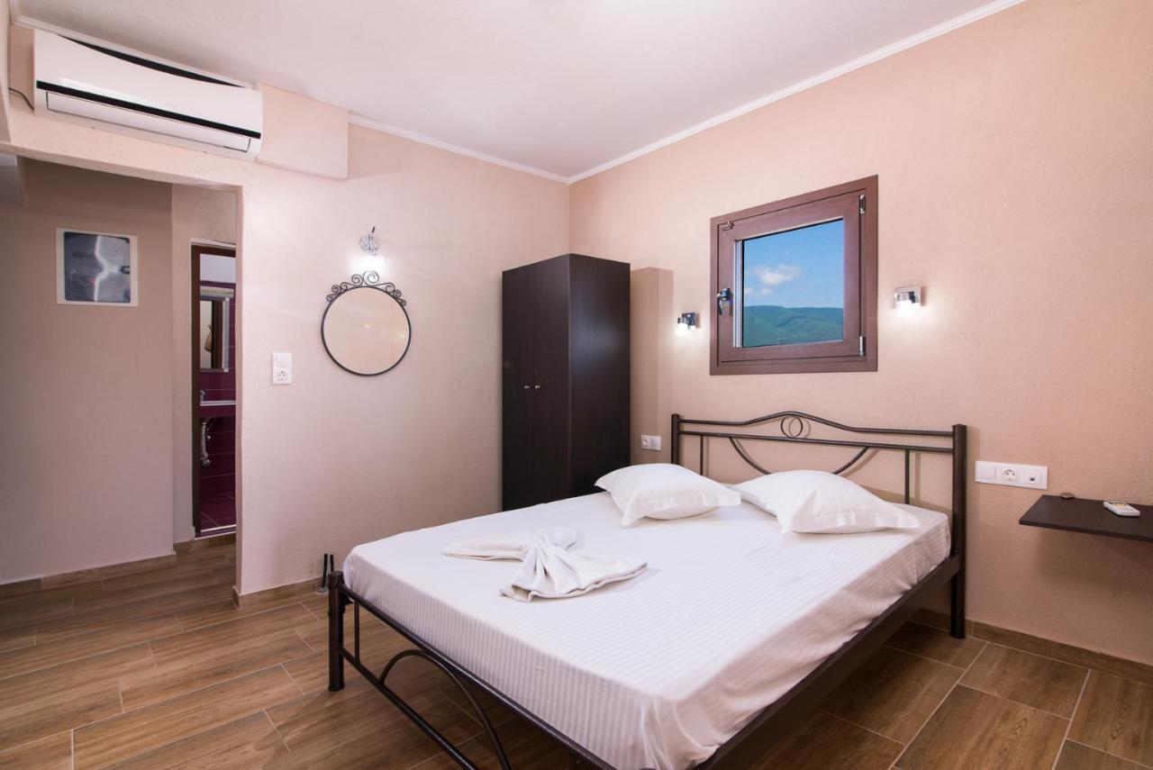 Villa Alexandra Sun Vrasná エクステリア 写真