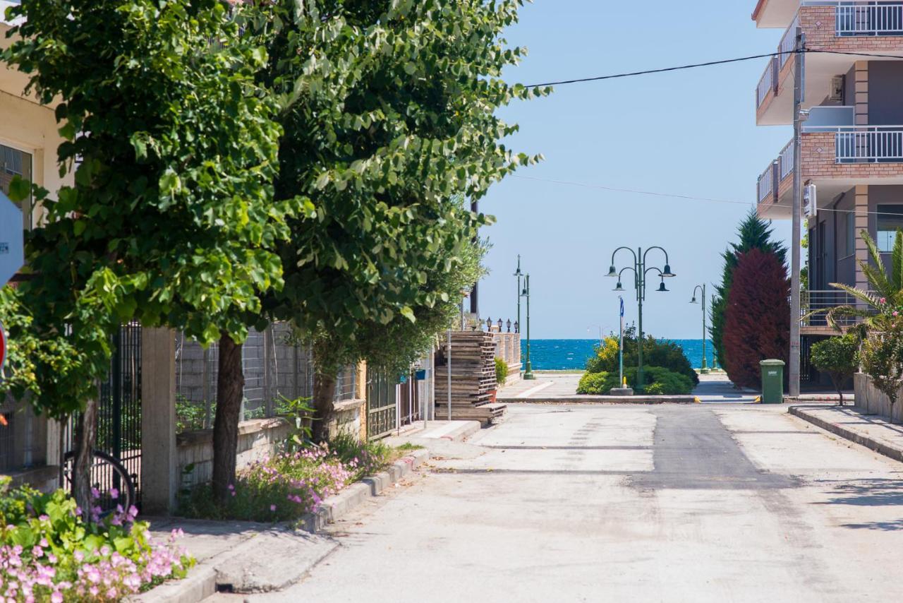 Villa Alexandra Sun Vrasná エクステリア 写真