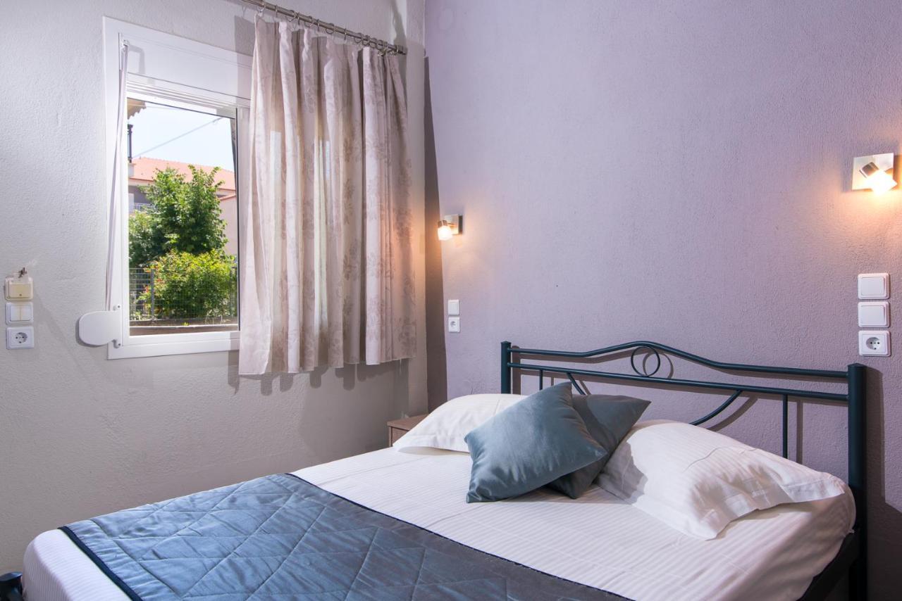 Villa Alexandra Sun Vrasná エクステリア 写真