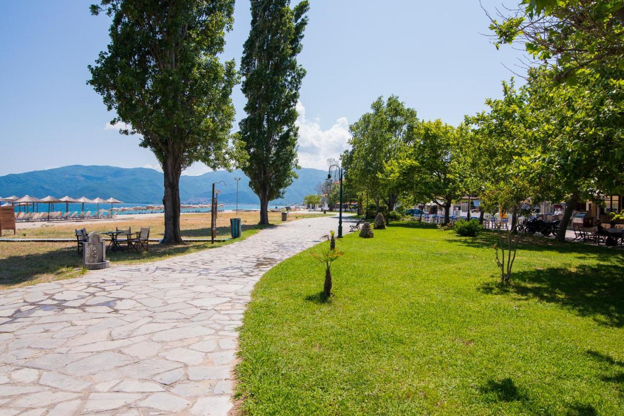 Villa Alexandra Sun Vrasná エクステリア 写真